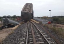 Belgrano Cargas: Macri visitó un tramo y horas después ahí descarriló un tren