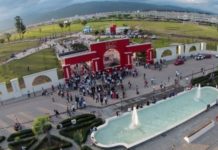 Nuevos viajes oficiales, y algunas compras llamativas: la austeridad es para los otros