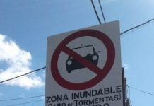 Vecinos enojados por carteles «quemaplaza» en Villa Chartas