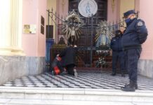 Cargnello y la policía… un sólo corazón