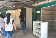 Parque San Martín: Ni los libreros se salvan del «orden» municipal
