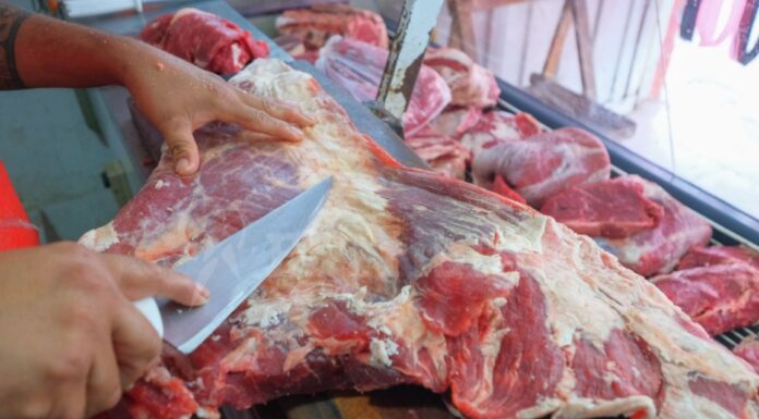 Compró terrible asado con transferencias truchas y terminó condenada