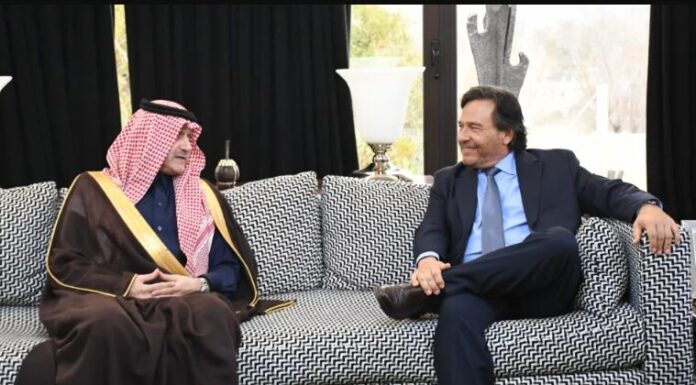 Sáenz busca inversiones de Arabia Saudita