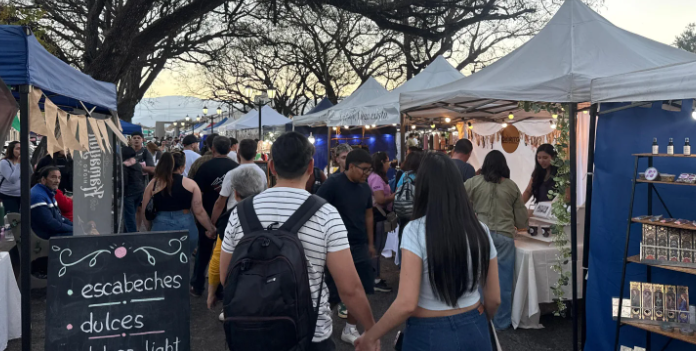 Paseo Balcarce: Se anticipó la primavera