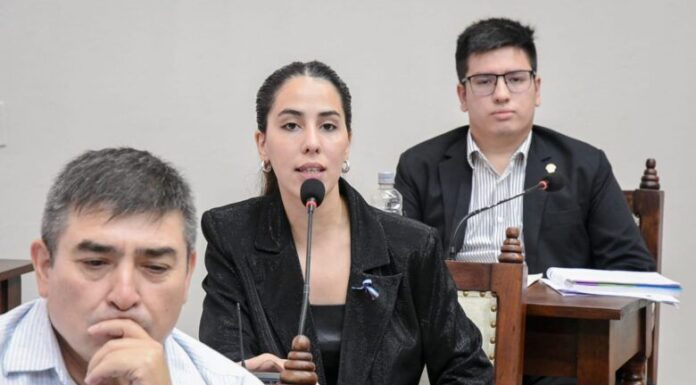 SuperNiño Estruendoso silencio libertario cuando hay que reclamar a Nación